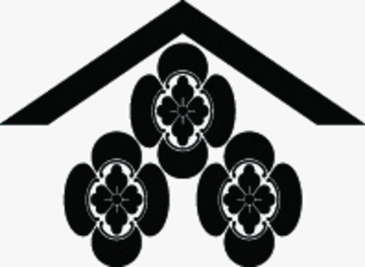 山形に三つ盛り竪木瓜