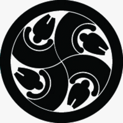 丸に四つ捻じ木瓜