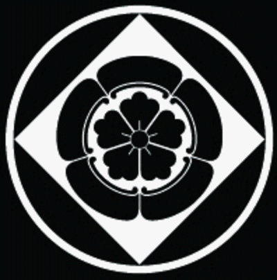 陰糸輪内に地抜き角に五瓜に唐花