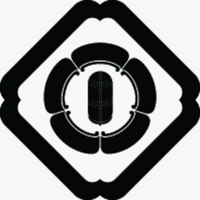 隅入り角内に五瓜に一つ鷹の羽