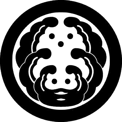 丸に三頭抱き浪（２）