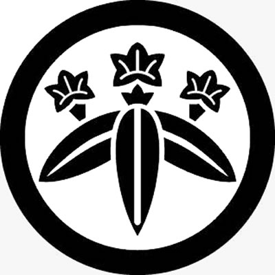 丸に三枚笹竜胆