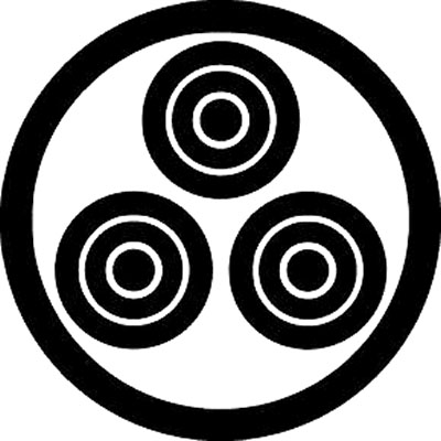 丸に三つ盛り三重輪