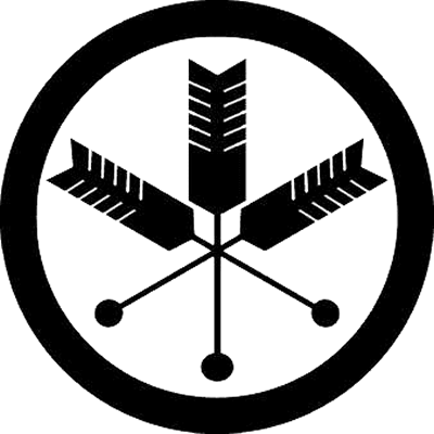 丸に矢尻付き三本重ね矢