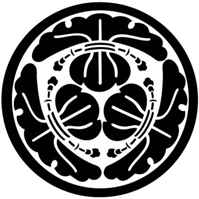 細輪に三つ宝袋