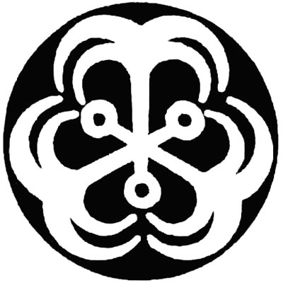 石持ち地抜き三つ違い錨