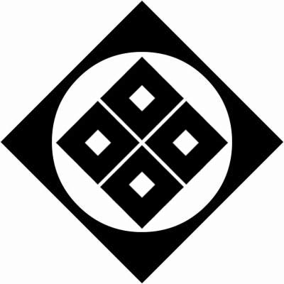 鉄砲角に四つ目