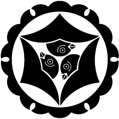 外雪輪に頭合わせ三つ雁金