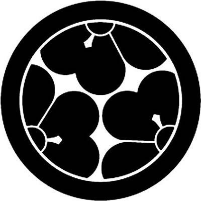 丸に三つ割り追い片喰・丸に三つ割り違い片喰（２）