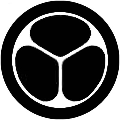 丸に立砂・丸に三つ立砂