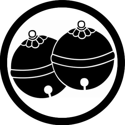 中輪に二つ鈴