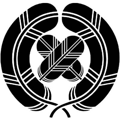 抱き鷹の羽に違い鷹の羽