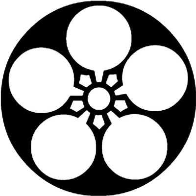 石持ち地抜き加賀梅鉢